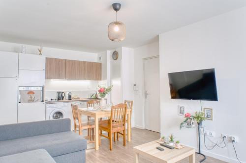 Aubervilliers Apartment | Appartement agréable Parking inclus