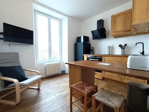 Trebeurden Apartment | Appartement au centre de TREBEURDEN et à 400m de la plage - Réf 662