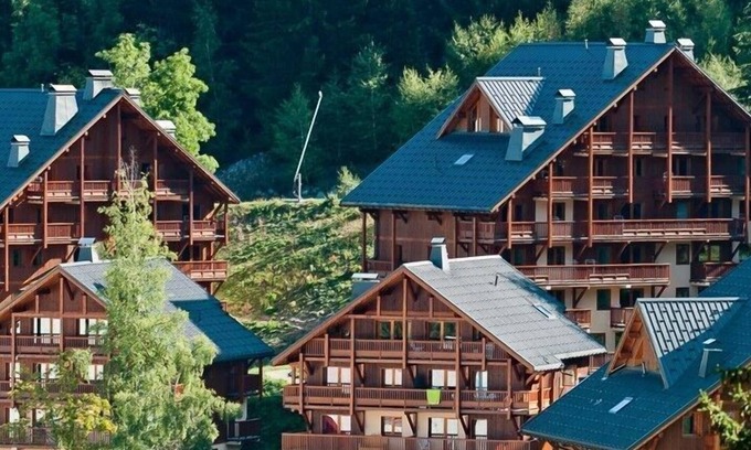 Oz Condo | Appartement au pied des pistes avec accès Piscine