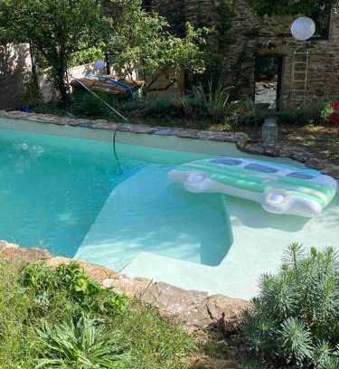 Valleraugue House | Appartement de Charme dans un Ancien Mas Cévenol piscine et jacuzzi