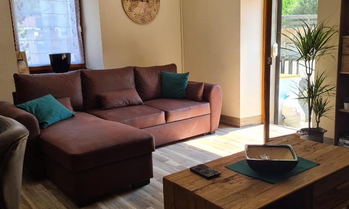Villard-Saint-Sauveur Apartment | Appartement au cœur du Haut-Jura