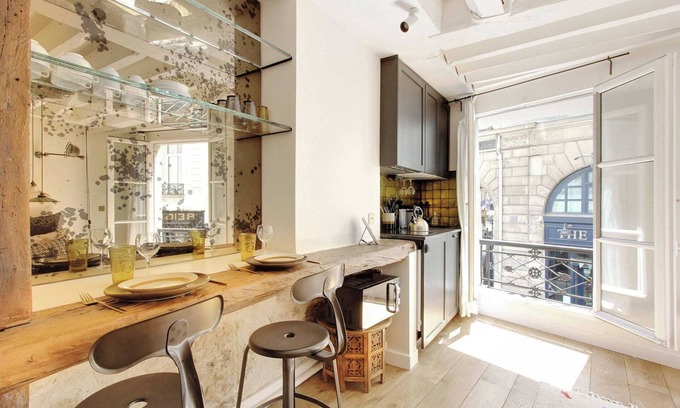 Quartier de la Monnaie Apartment | Appartement in the Heart of Paris Saint Germain