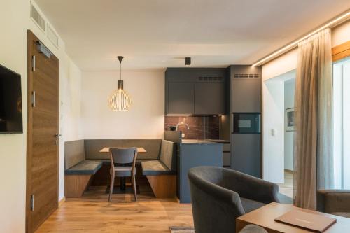 Tirolo Hotel | Appartement KroneLiving