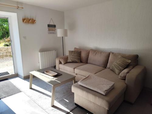 Paroisse Notre-Dame Apartment | Appartement Le Maé avec terrasse et place de parking privative gratuit