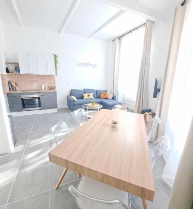 Carpentras Apartment | Appartement lumineux , Carpentras centre