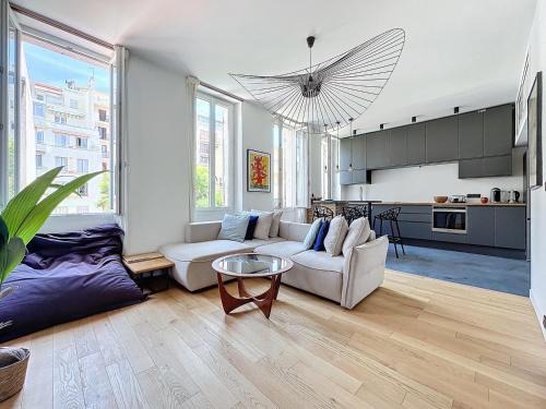 Saint-Victor Apartment | Appartement Lumineux - Vue Notre-Dame de la Garde - Les Frères de la Loc'