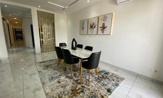 Point E Apartment | Appartement meublé à louer