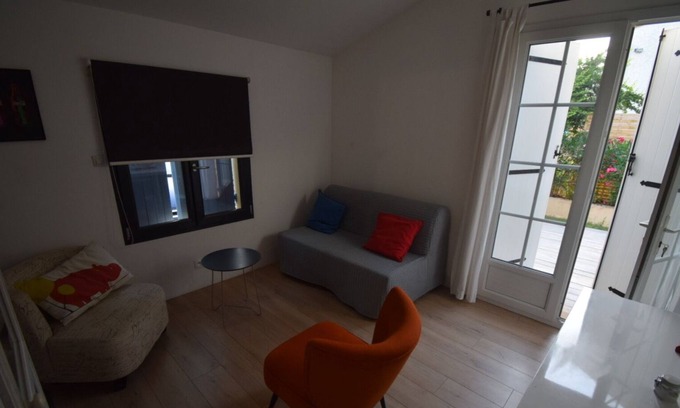 Euzet Apartment | Appartement Rez de Chaussée ,terrasse ,au Pied des Cévennes Entre Uzes et Anduze