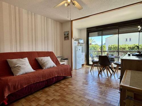 Argeles Plage Apartment | Appartement Studio - cabine 4 couchages ARGELES SUR MER AR030-053