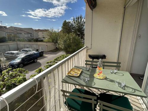 Le Grau-Du-Roi Apartment | Appartement T2 cabine climatisé avec garage et terrasse au Grau-du-Roi, 6 couchages, proche plage - FR-1-250-267
