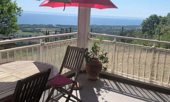 San-Nicolao Apartment | Appartement/terrasse 4 Personnes