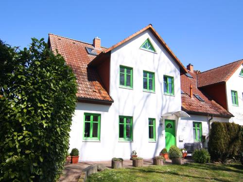 Breege Apartment | Appartementhaus Kranichblick, Breege, cleaning included