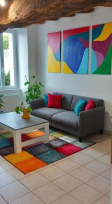Doue-la-Fontaine Apartment | APT Iere ETAGE PARKING PRIVE AVEC GARAGE MOTO VELO