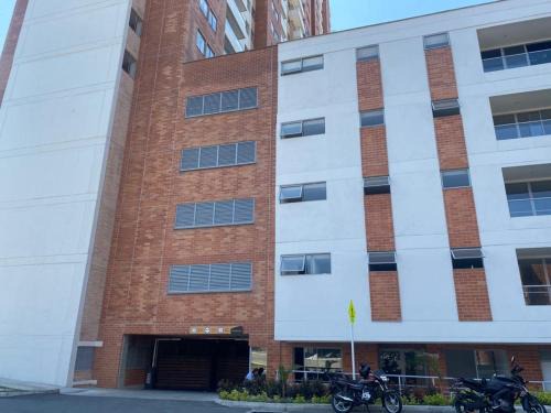 Guayabal Apartment | APTO AMOBLADO 77 mt2