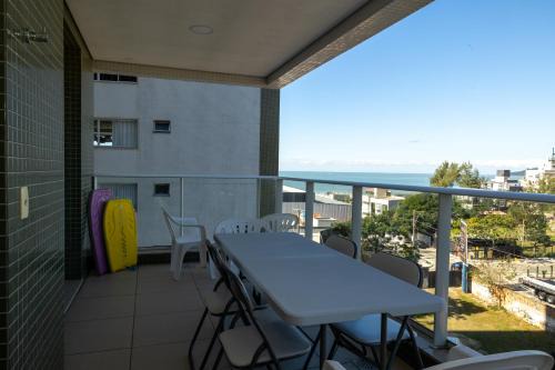 Itajai Apartment | Apto Amores da Brava Clube House - Vista, Piscina e Conforto