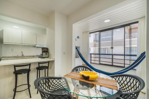 Jurere Internacional Apartment | Apto c/Churrasqueira 450m da Praia PNM0202