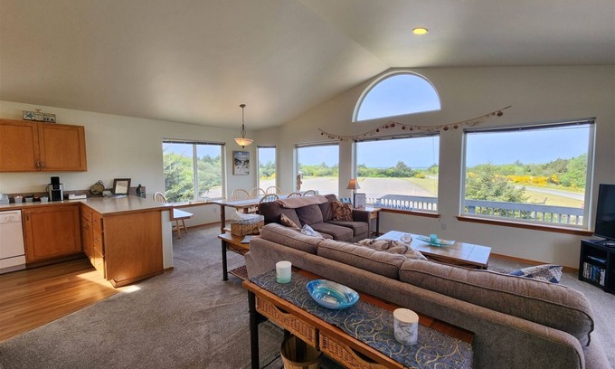 Ocean City House | Aqua Marine- 3 minute walk to beach