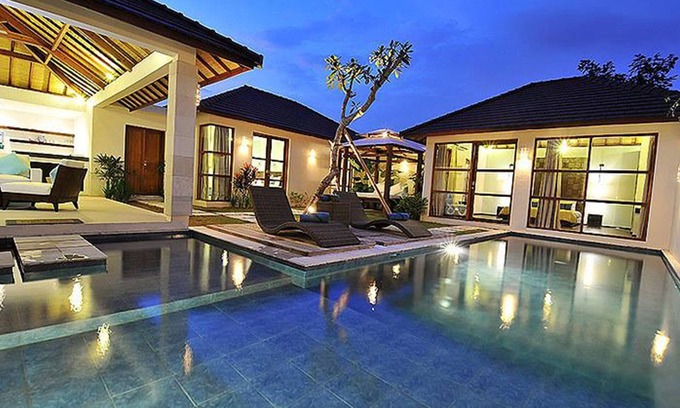 North Legian Hotel | Arama Riverside