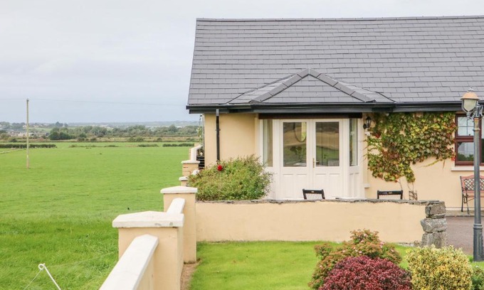 Abbeydorney House | Aras Ui Dhuill