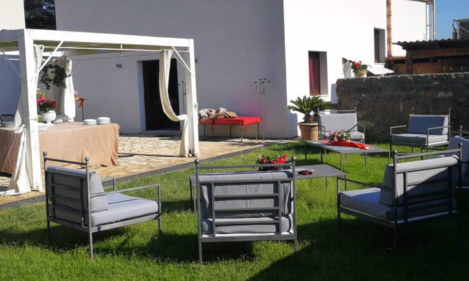Mockarta House | "Arbaria Rent Rooms" Romantic villa 7 min from the beach!