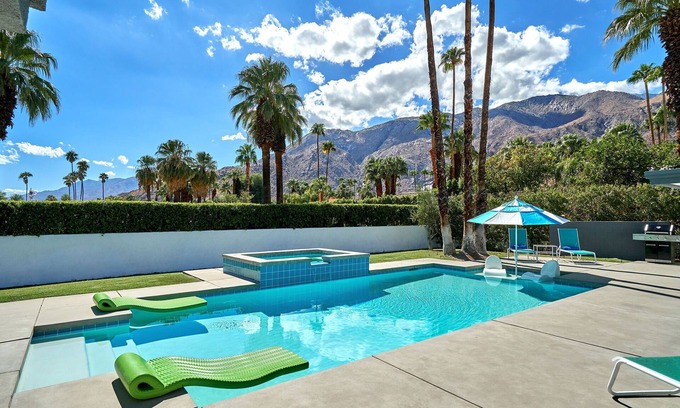 Old Las Palmas House | Architectural Digest Gated home in Old Las Palmas. Private Pool/Spa, Near town