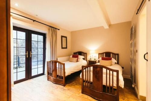 Bailliesmill Villa | Archway 3 Cosy, En-suite Retreat