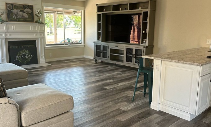 Alta Mesa House | Arden Haus - Remodeled 3 bedroom house in Mesa w/pool and golf course views