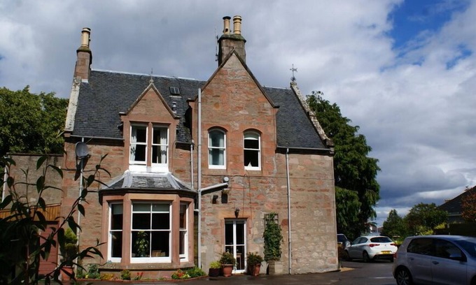 Inverness Bed & Breakfast | Ardmeanach House
