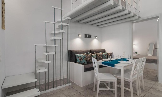 Plaka Villa | Aretis home
