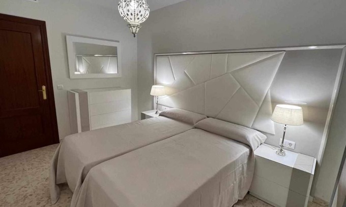Lucena Apartment | AREVALO CENTER APARTMENT Free parking