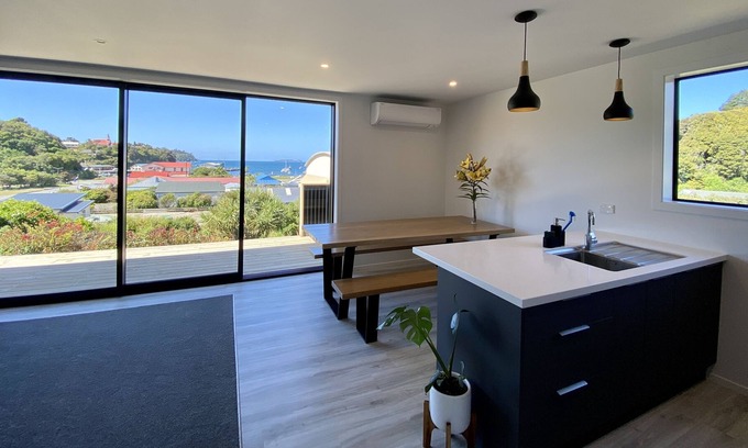 Oban Apartment | Argyle Apartments with great sea views