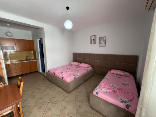 Vlore House | Armando Home-Free Parking Included