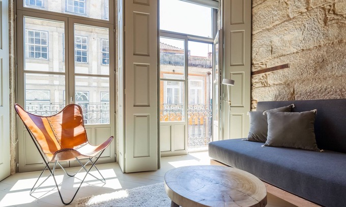 Centro / Baixa Hotel | Armazém Luxury Housing