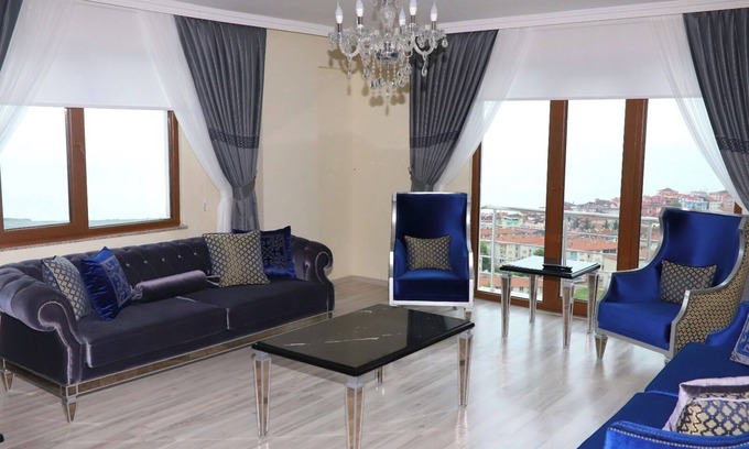 Gallus Apartment | Art Bonjo