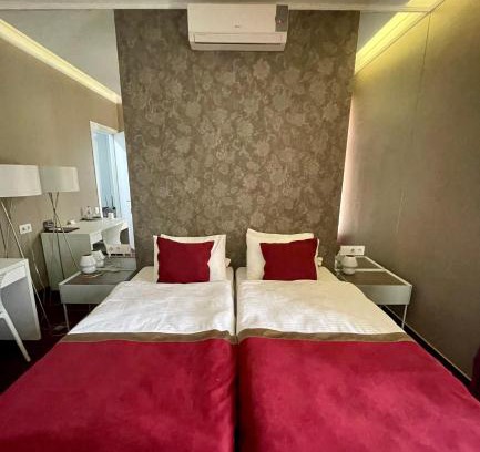 Tbilisi City Centre Hotel | Art Rooms