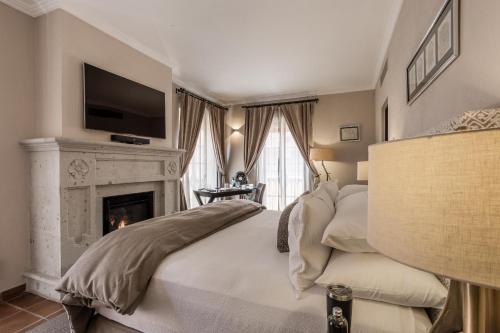 Zona Centro Hotel | Artesana - Privately Owned Rosewood Residence