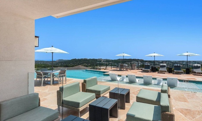 Austin Apartment | Artesian 2BD 5 - Two Bedroom Apartment, Sleeps 4