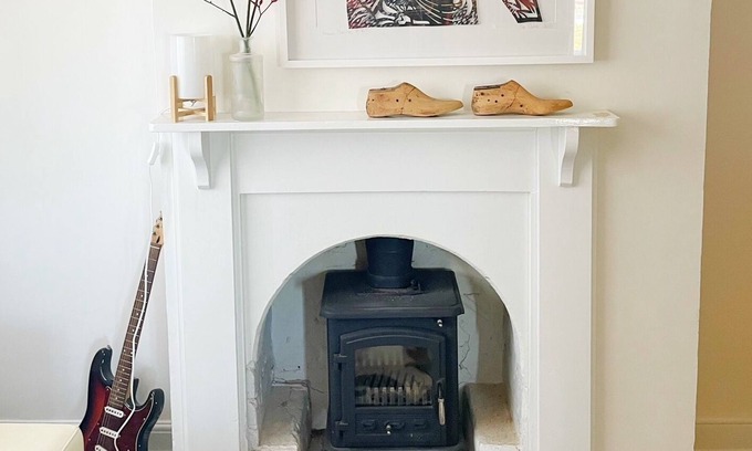 Albany Apartment | Artists apartment in historic central Albany