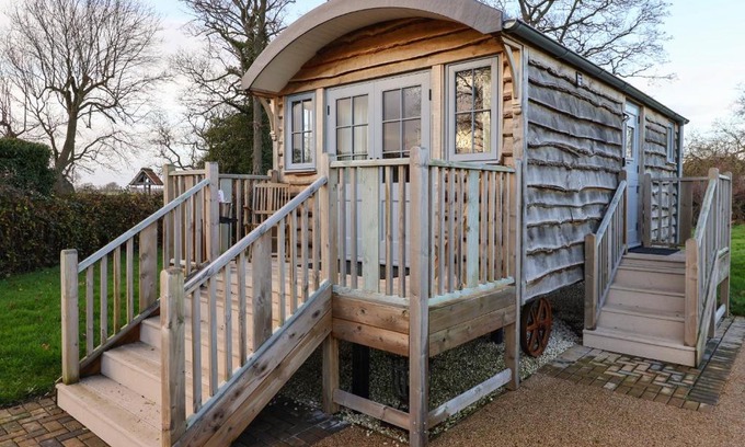 Ryther House | Arts and Crafts