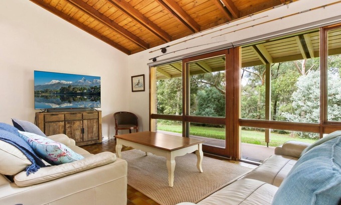 Metung House | Aruma House in Metung