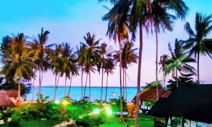 Karimunjava Hotel | Ary's Lagoon by Cocotel