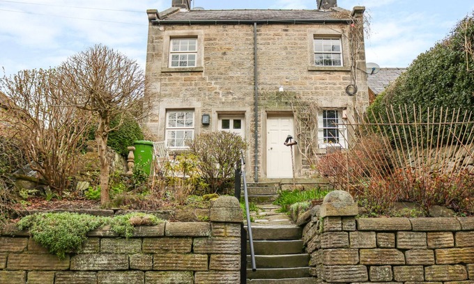 Baslow Cottage | ASH COTTAGE, romantic, luxury holiday cottage in Baslow