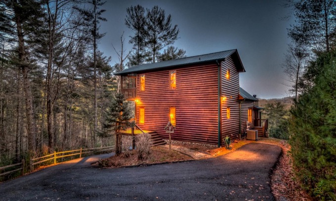 Cherry Log Cabin | Aska Creek-n-view by Escape to Blue Ridge