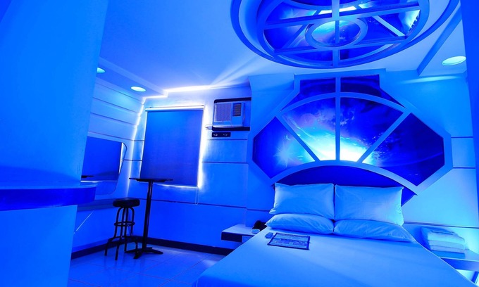 Brgy. 78 Hotel | Astrotel Monumento
