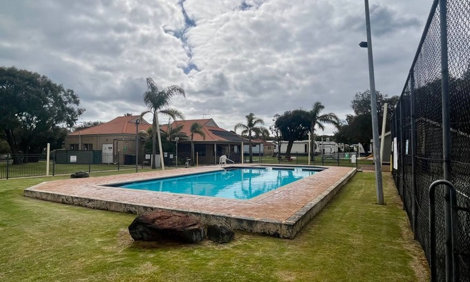 Broadwater Cabin | At Busso - Cabin 56- this lovely little cabin is located in the Geographe Holiday Par