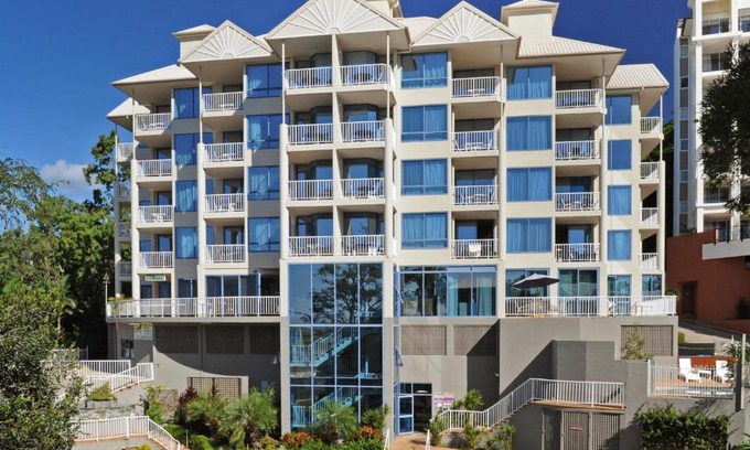 Airlie Beach Apartment | at Whitsunday Vista Holiday Apartments