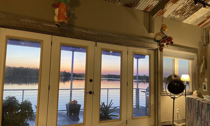 Morgan City House | Atchafalaya River Retreat