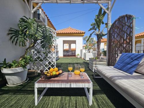 Zahara de los Atunes Apartment | Atico con gran terraza y barbacoa en Zahara