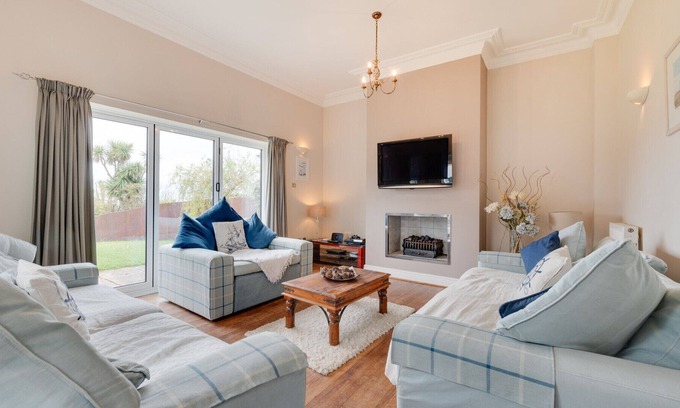 Llangennith House | Atlantic Haven - Four Bedroom House, Sleeps 8