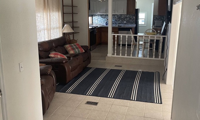 Stuart House | ATTENTION FISHERMAN! Affordable Getaway!